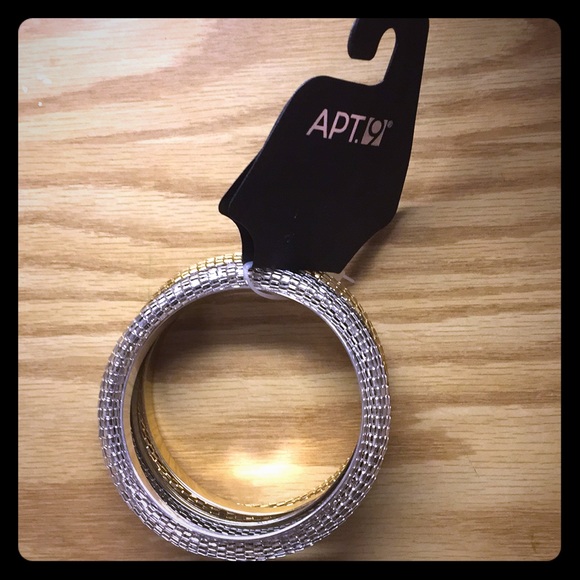 kohls Jewelry - 🆕 Apt. 9 Bangle Bracelet Set